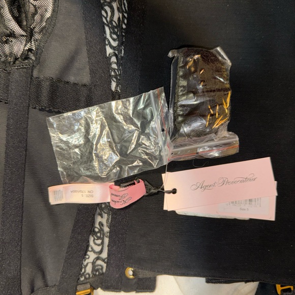 Agent Provocateur mercy corset size 5 - Picture 5 of 9